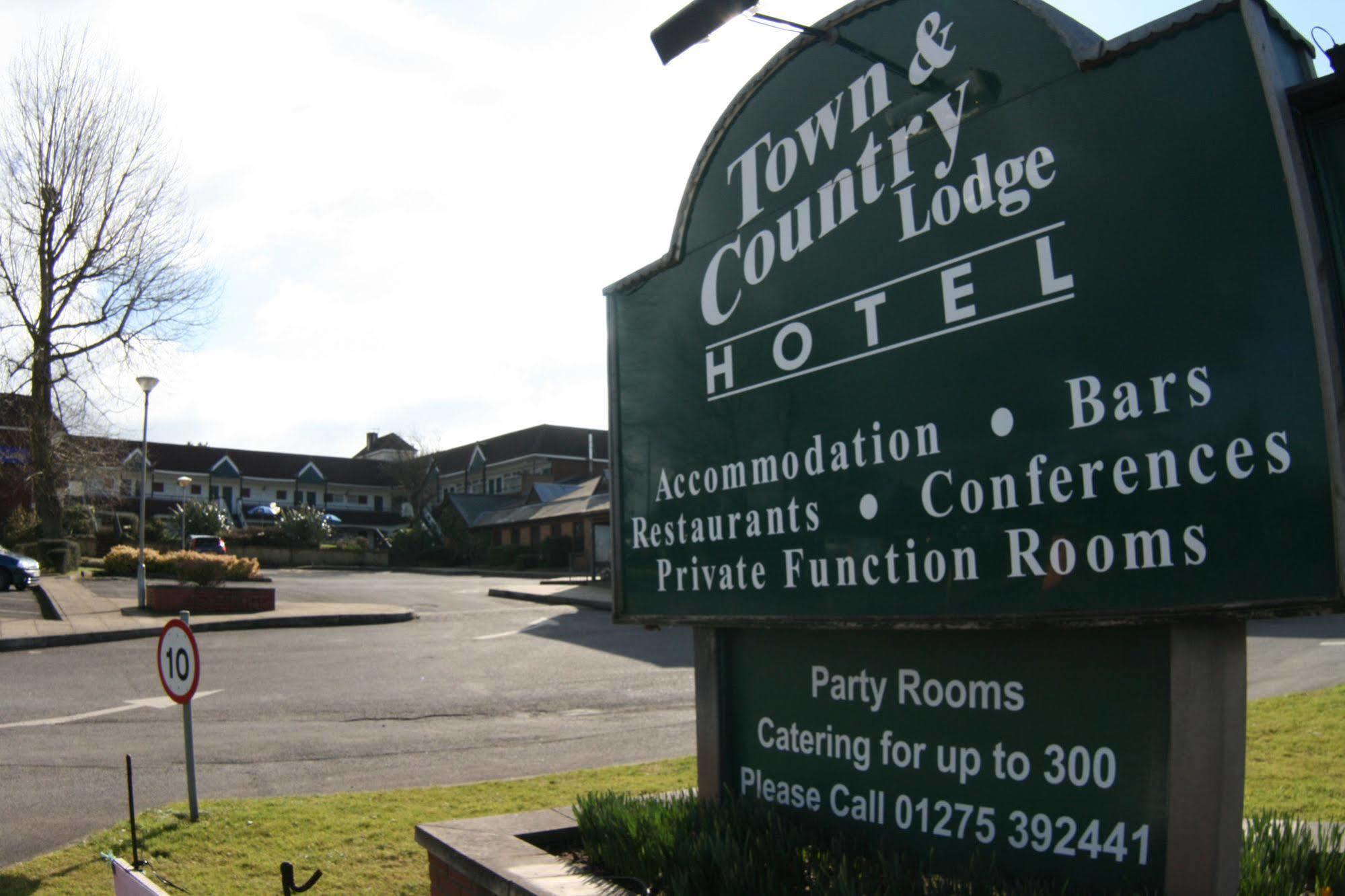 The Town & Country Lodge Dundry Buitenkant foto