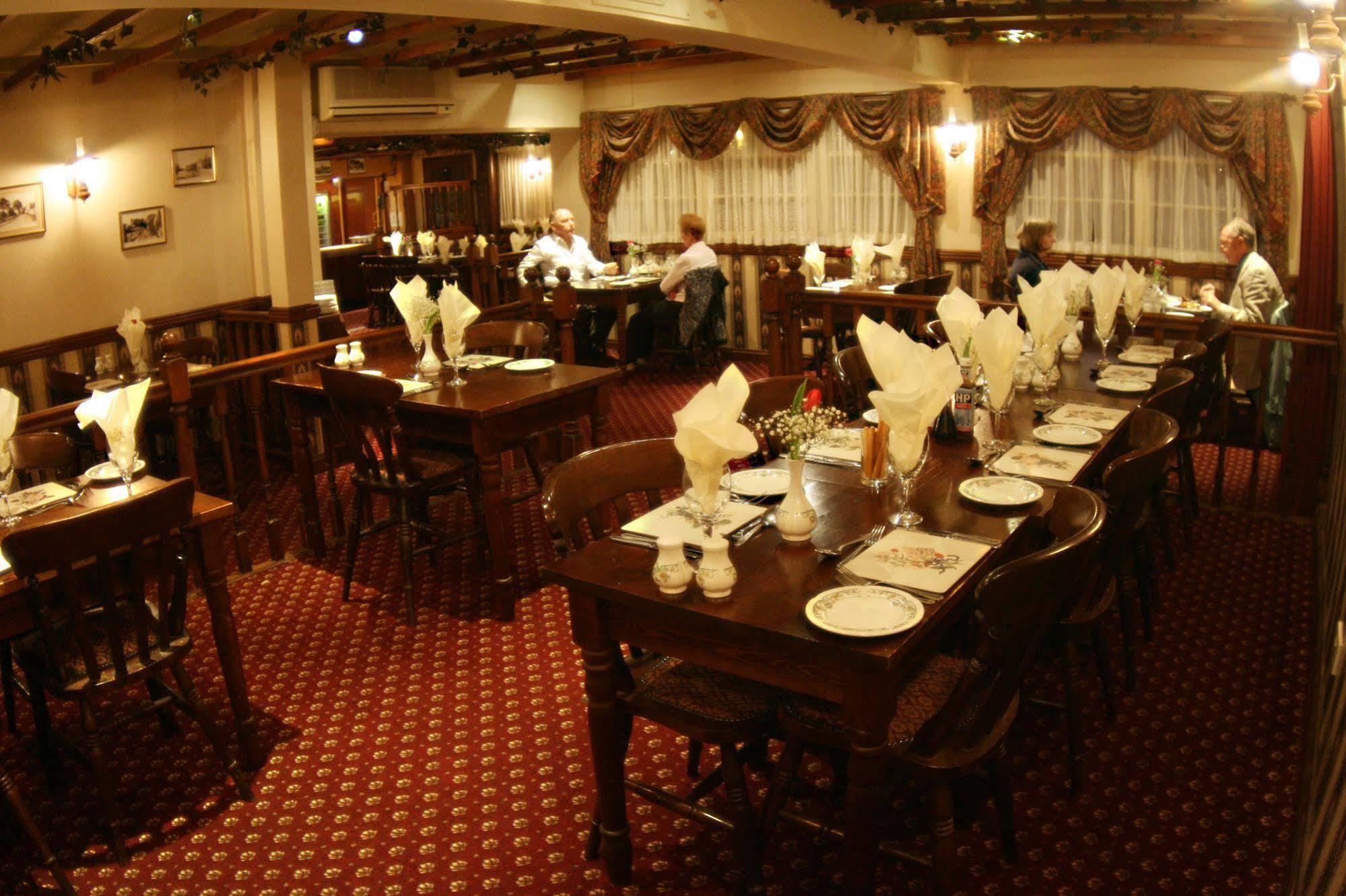 The Town & Country Lodge Dundry Buitenkant foto