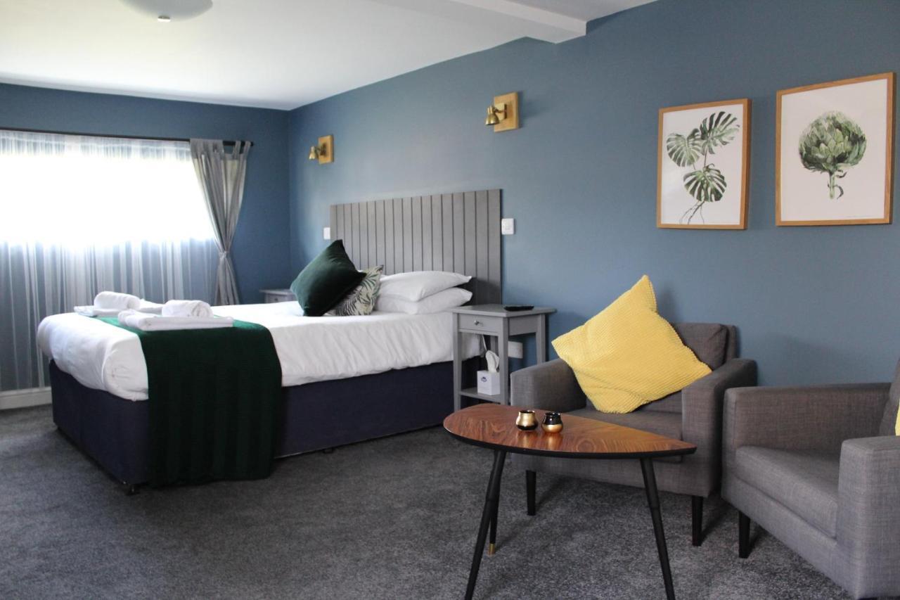 The Town & Country Lodge Dundry Buitenkant foto